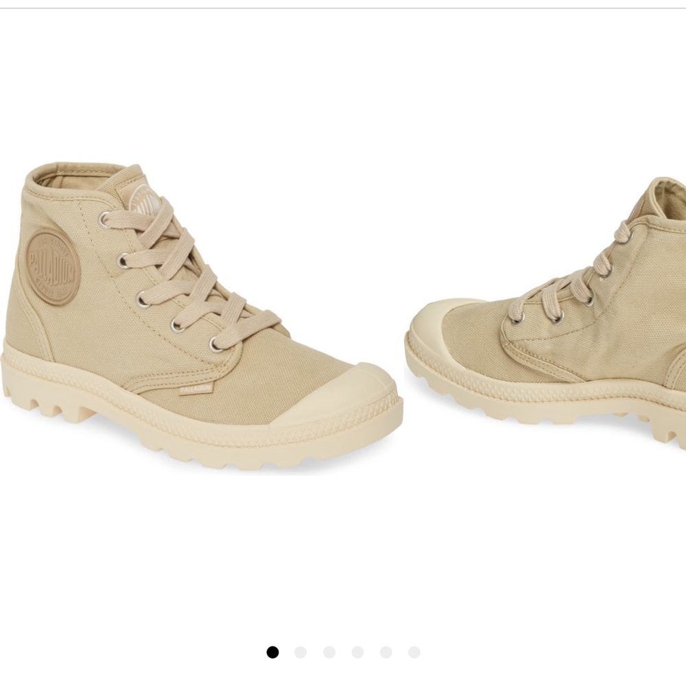 Palladium Pampa Hi bootie